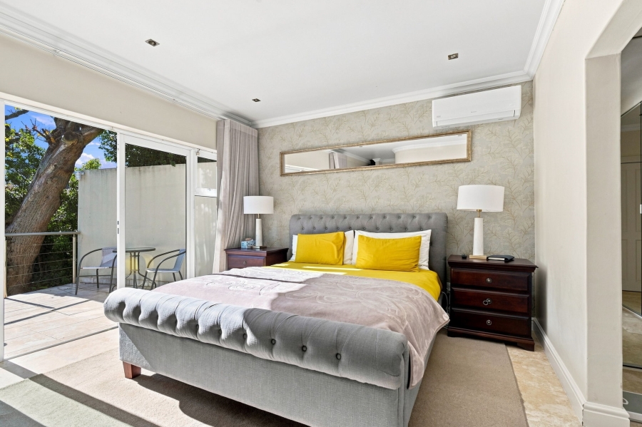 6 Bedroom Property for Sale in Newlands Western Cape